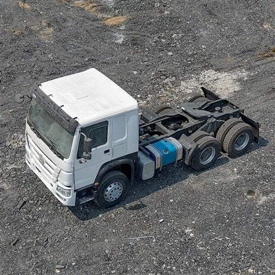 HOWO White Trailer Traktor